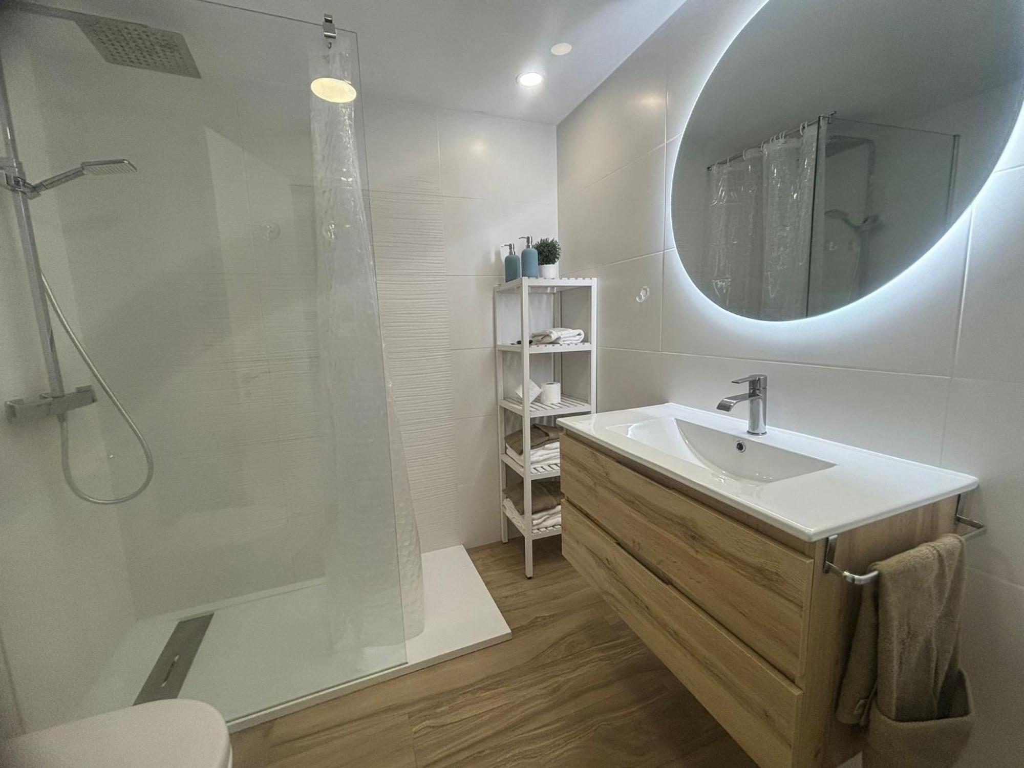 Apartamentos Benalbeach By Benalnova 베날마데나코스타 외부 사진