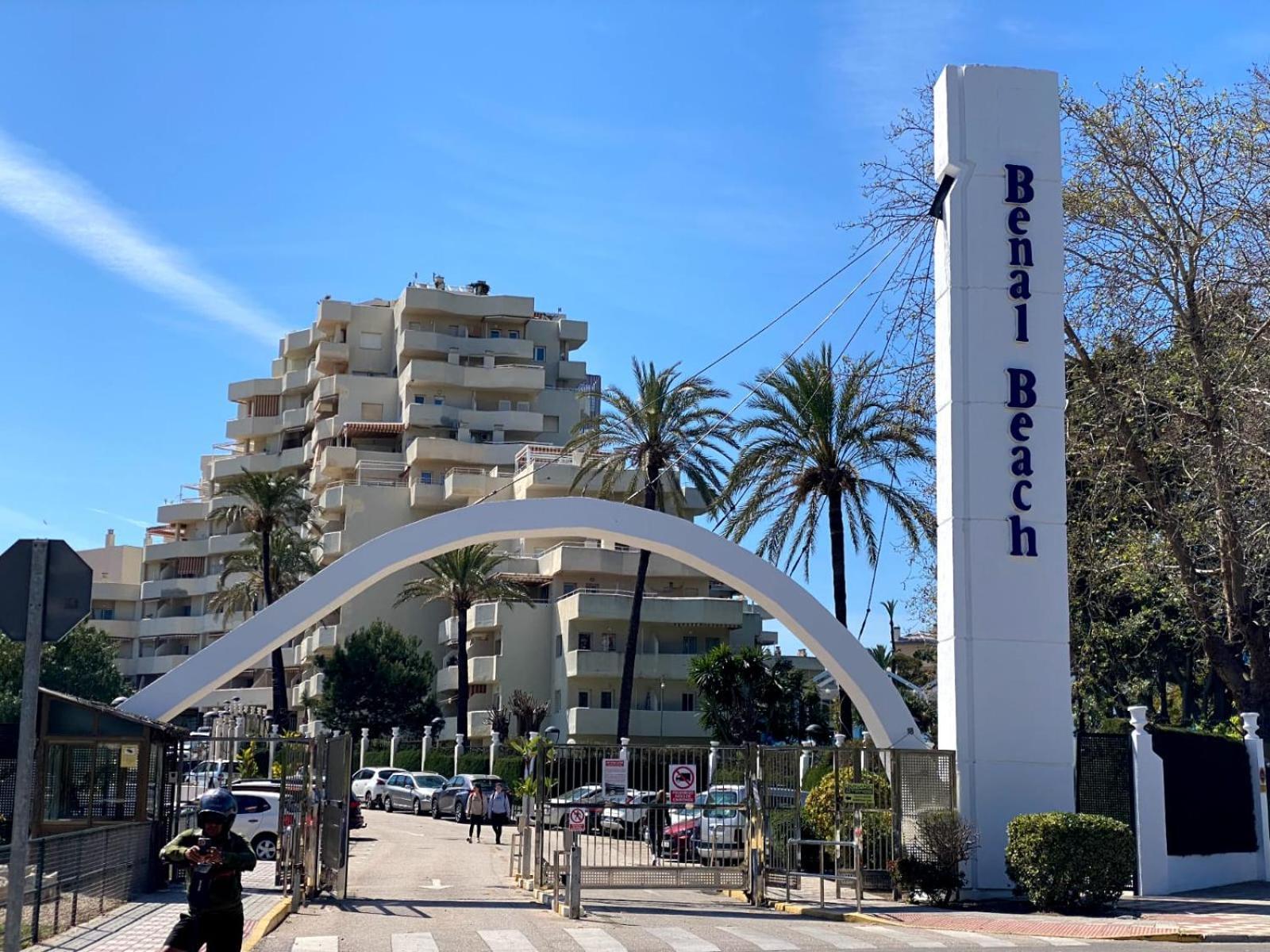 Apartamentos Benalbeach By Benalnova 베날마데나코스타 외부 사진
